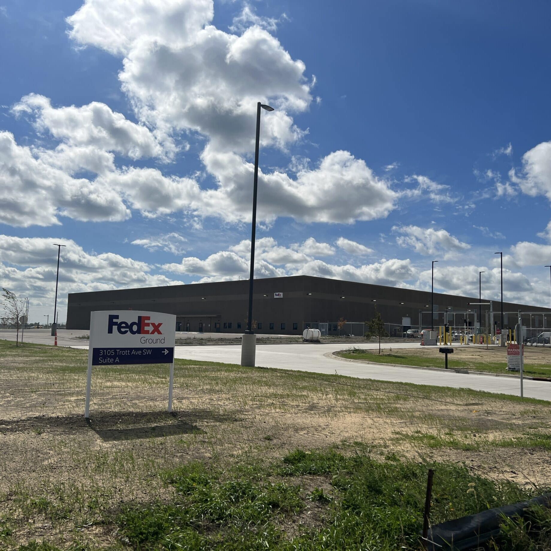 FedEx Building in Willmar, MN